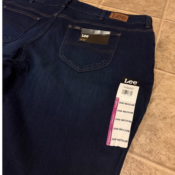 Lee Women Stretch Straight Leg Jeans Dark Wash Size 26W Medium New With Tags - Picture 9 of 11